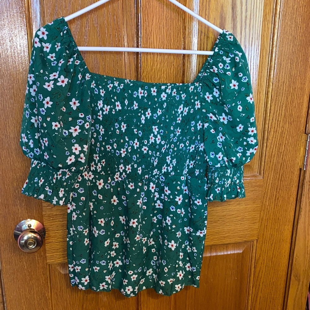 SHEIN Green Floral Blouse